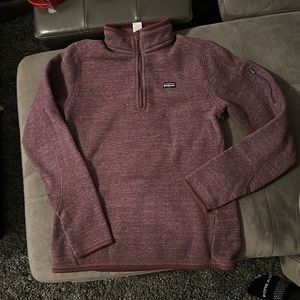 Patogonia quarter zip fleece top